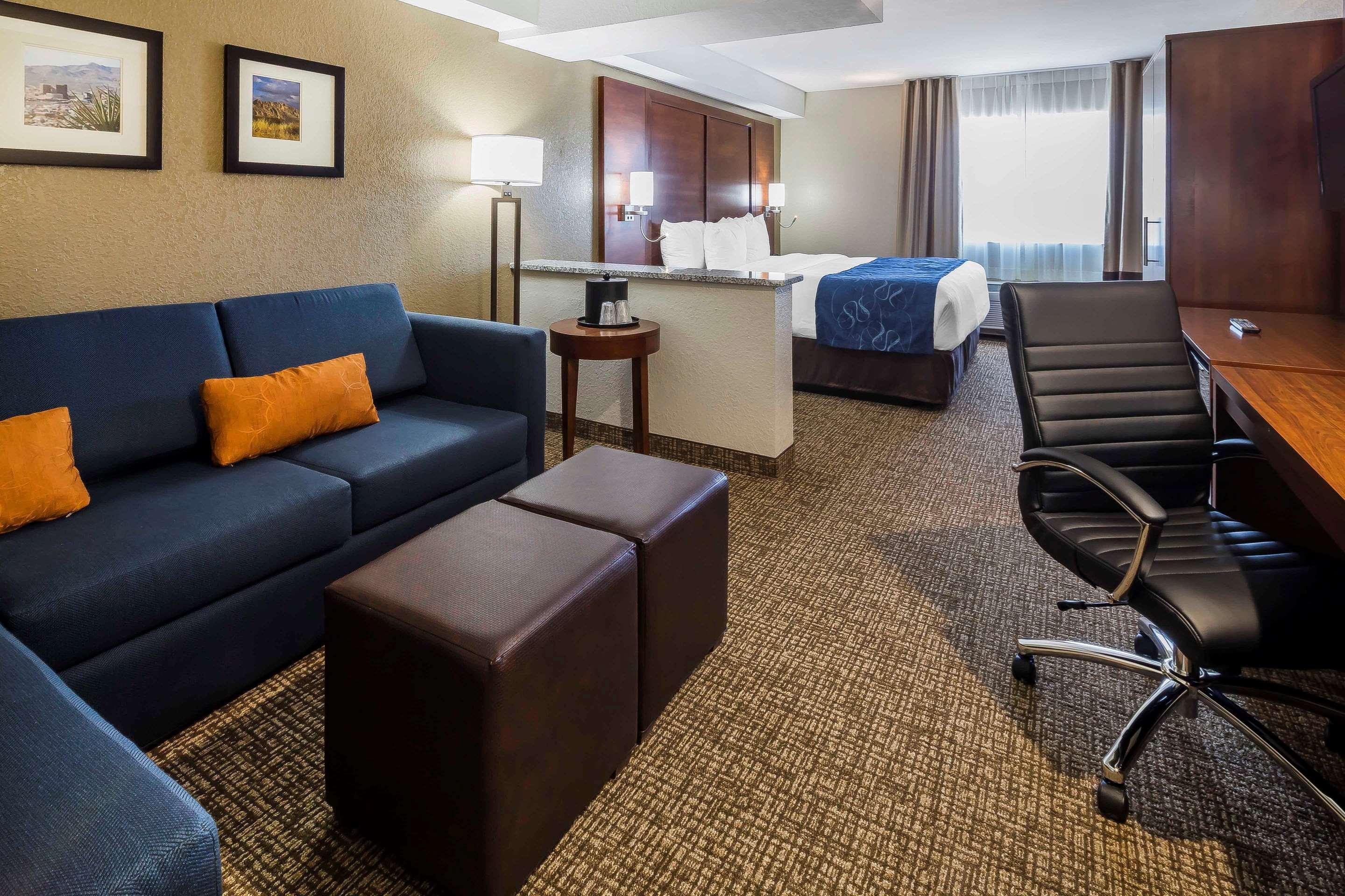 Comfort Suites El Paso Airport Dış mekan fotoğraf