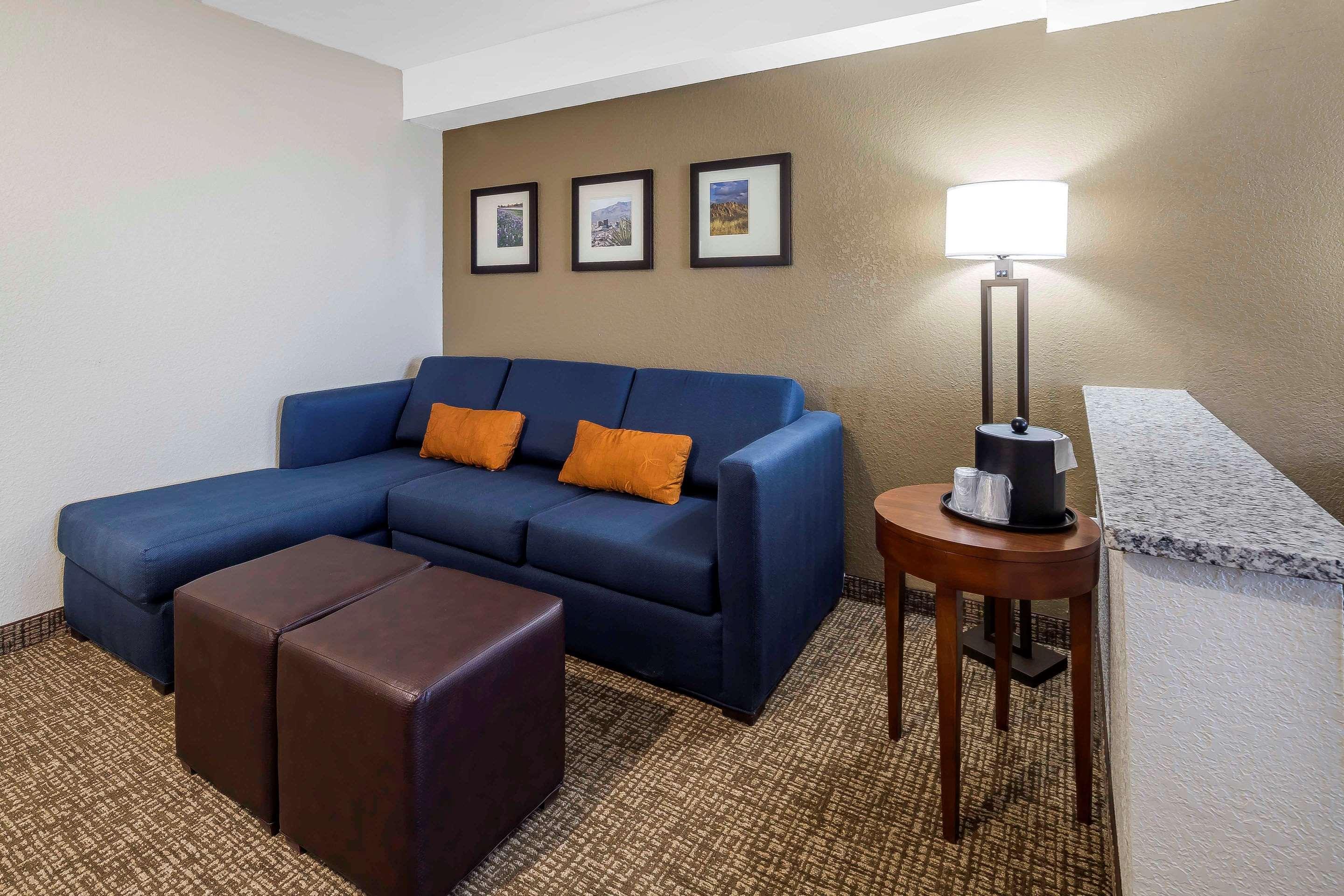 Comfort Suites El Paso Airport Dış mekan fotoğraf