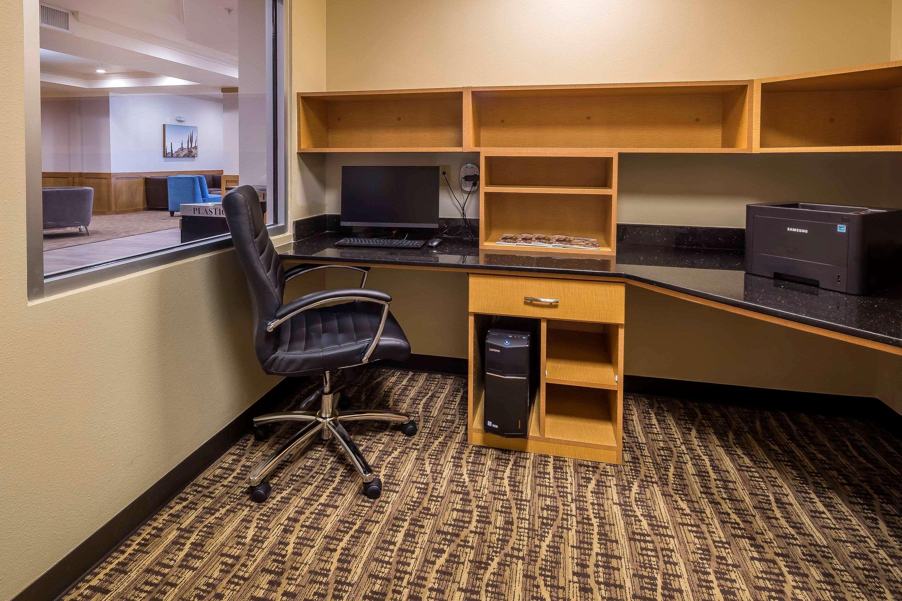 Comfort Suites El Paso Airport Dış mekan fotoğraf